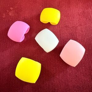 5-Pack Colorful Desktop Cable Organizers - C-Shaped Cord Clips for Home & Office